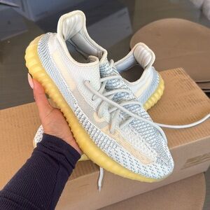 Yeezy tenis 👟